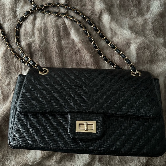 Black Faux Leather Handbag Chain Strap Large - Picture 1 of 5